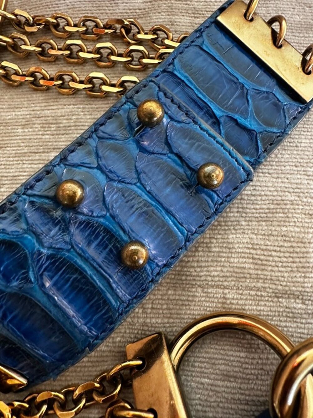 CHLOE | Extremely Rare Chloé Snakeskin Triple Chain Crossbody Bag in Royal Blue - Picture 5 of 13